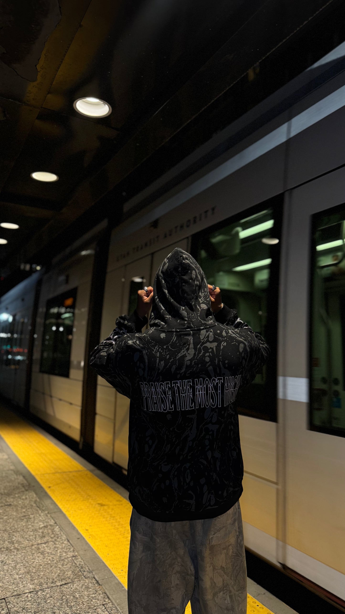 TRUETROPHY Hoodie - Black